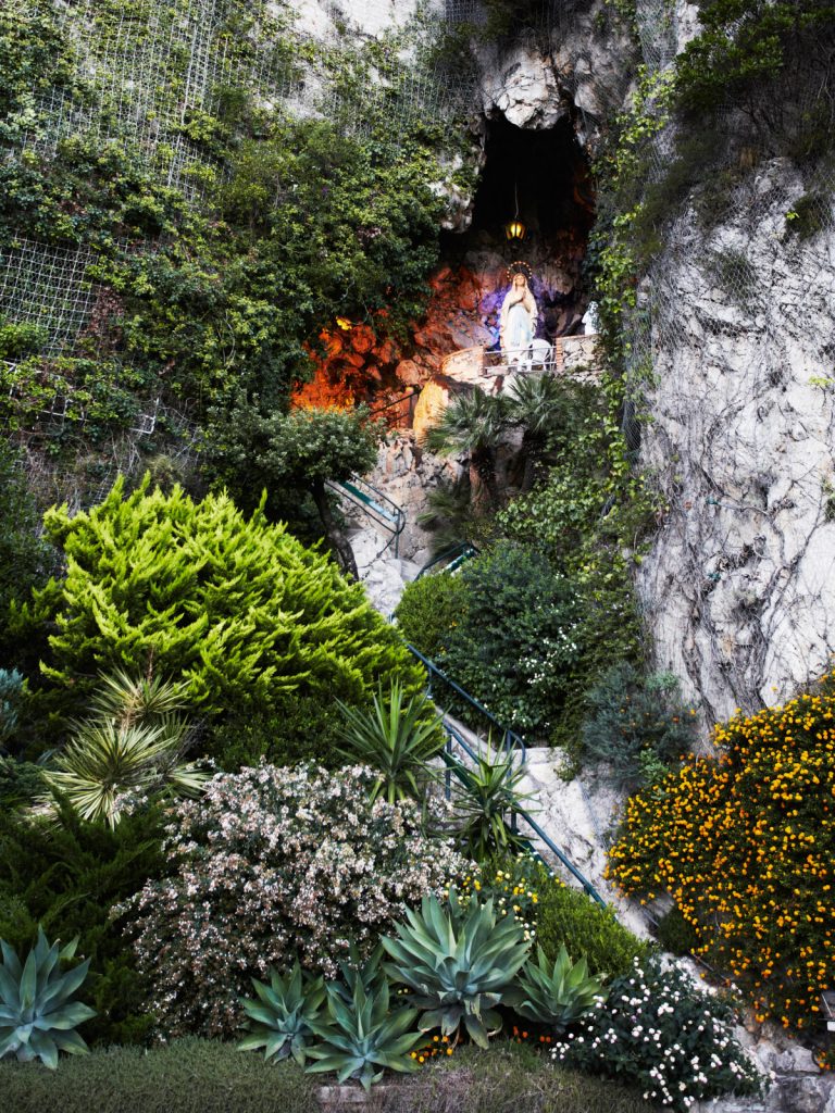 Capri Grotto