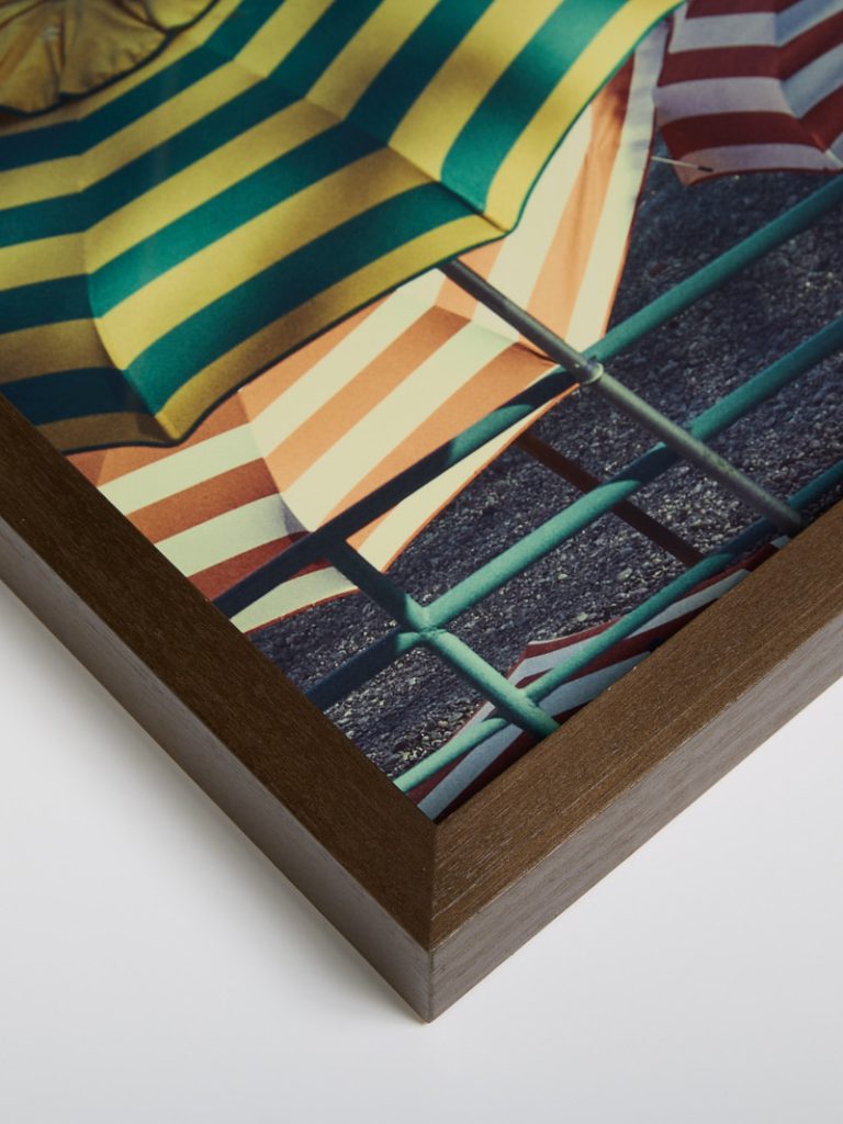 Vertical Frame Detail